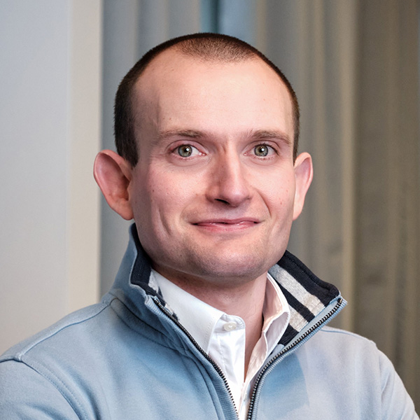 Ben-Holyhead600x600px